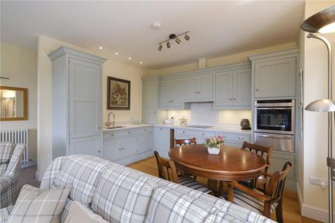 Sitting Room/Kitchen