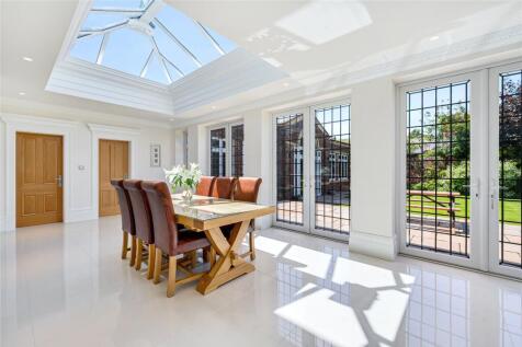 Breakfast Room