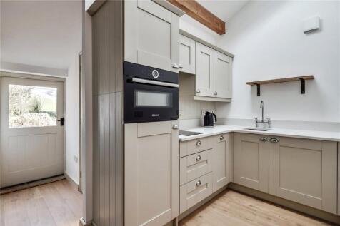 Studio Kitchen
