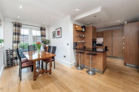 Dining/Kitchen
