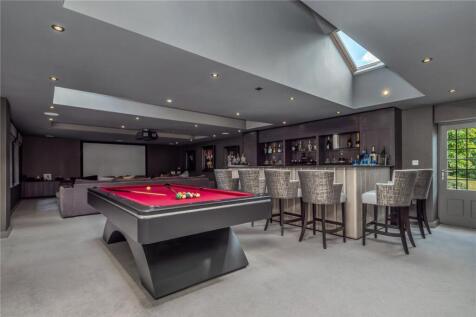 Cinema/Games Room