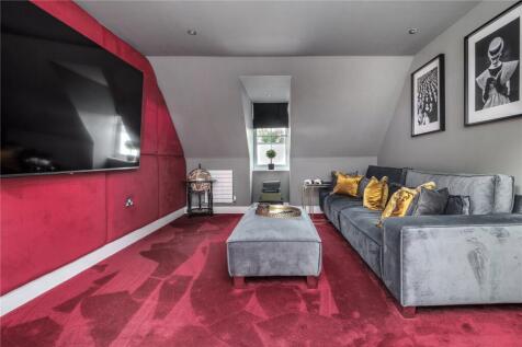 Bedroom/Media Room