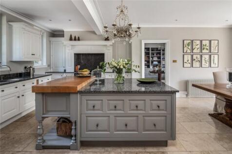 Kitchen/Dining