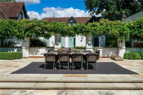 Dining Terrace
