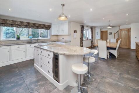 Kitchen/Family Room