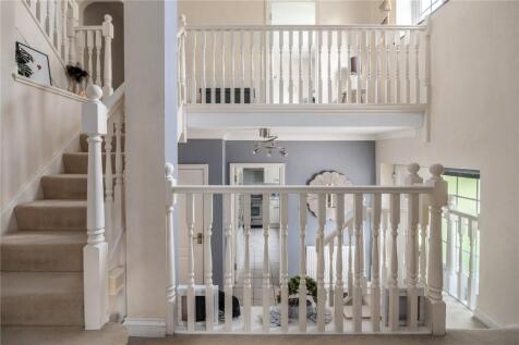 Staircase/Landing
