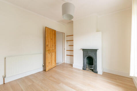 13_Kings_Road-12