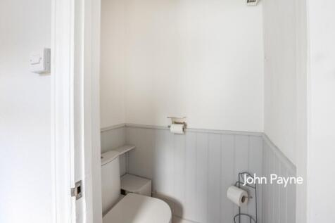 d423c82b-b5b4-f01...