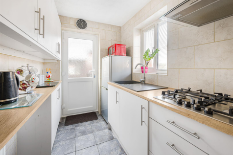 Kitchen 3.png