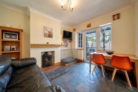 55 Ascot Dr-34.jpg