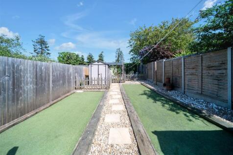 55 Ascot Dr-15.jpg