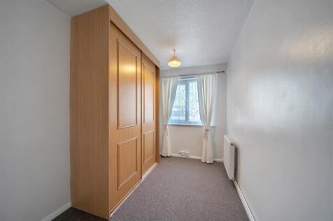 4 Hulver Ct-13.jpg