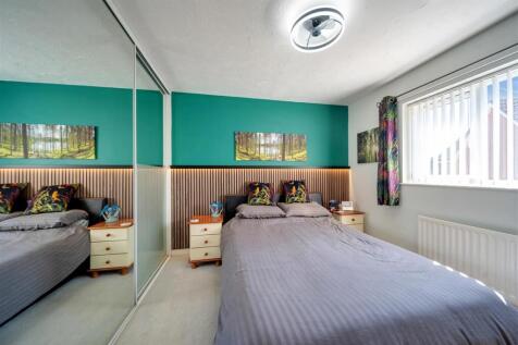 20 Hood Drive-25.jpg