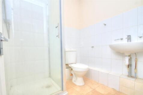 Shower Room.jpg