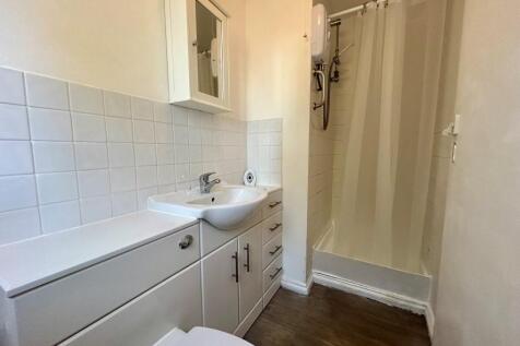 Bathroom.jpeg