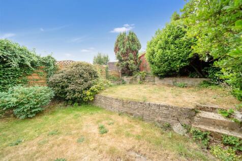 3 Hale Close-12.jpg