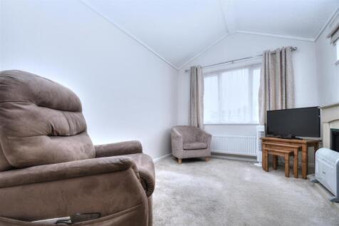 Lounge.jpg