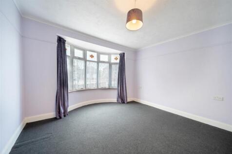 22 Dorset Close-17.jpg