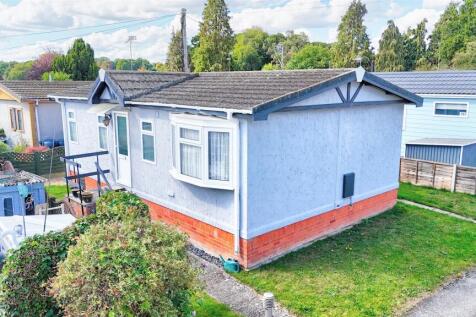 DJI_20250908134409_0903_D_Interior 4.jpg