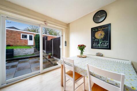 Wilmslow Drive-18.jpg