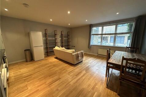 Kitchen/Reception