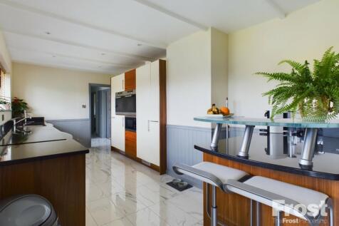 Breakfast Bar