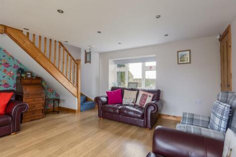 South View Living Room-2.jpg