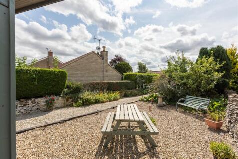 Kays Cottage External-18.jpg