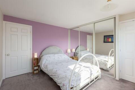 Westlands 36 Bedroom 2-2.jpg