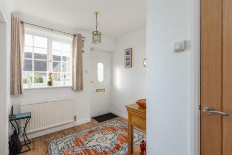 Rosamund Avenue 29 Hallway-1.jpg