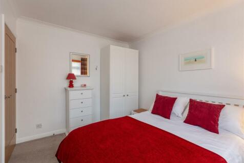 Rosamund Avenue 29 Bedroom 2-2.jpg