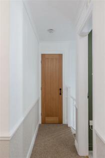 Orwell Cottage Landing-2.jpg
