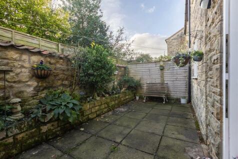 Orwell Cottage External-7.jpg