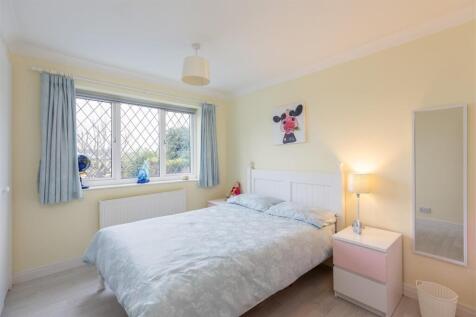 Meadow Road 15 Bedroom 2-1.jpg