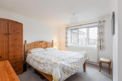 Meadow Road 15 Bedroom 1-1.jpg