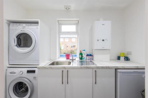 Meadow Road 15 Utility Room.jpg
