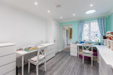Meadow Road 15 Studio-1.jpg