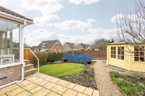 Meadow Road 15 External-3.jpg