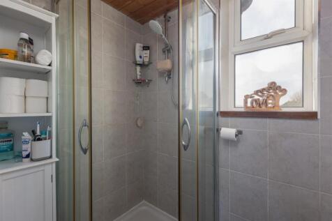 Ivy Cottage Shower Room-1.jpg