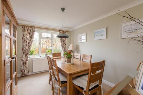 Littledale 61 Dining Room-2.jpg