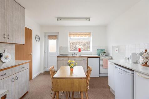 Northway 30 Kitchen-1.jpg