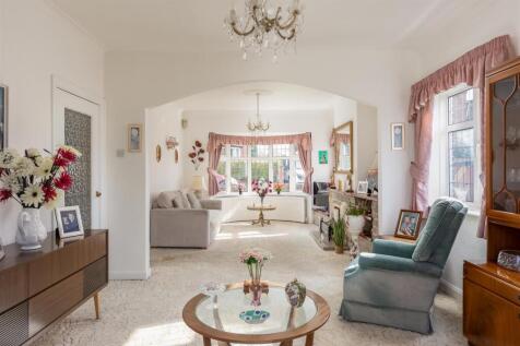 Homestead Reception Room-4.jpg