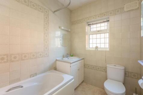 Homestead Bathroom-1.jpg