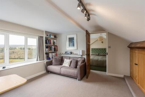 Cherry Tree Cottage Bedroom 4 Study-2.jpg
