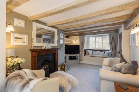 Apple Blossom Cottage Sitting Room-1.jpg