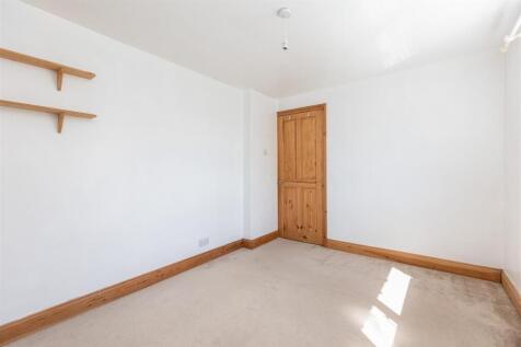 Manor Drive 68 Bedroom 2-2.jpg