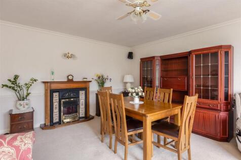 Park Lane 2 Reception Room-3.jpg