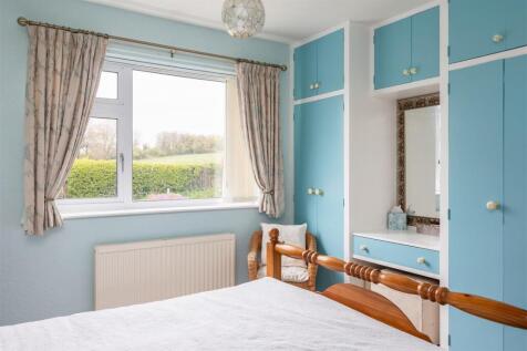 Park Lane 2 Bedroom 2-3.jpg
