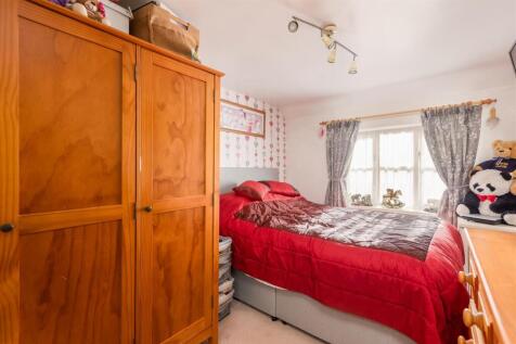 Northdale Cottages 2 Bedroom 2.jpg
