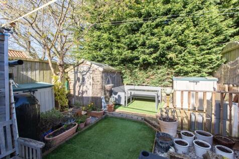 Northdale Cottages 2 External-4.jpg